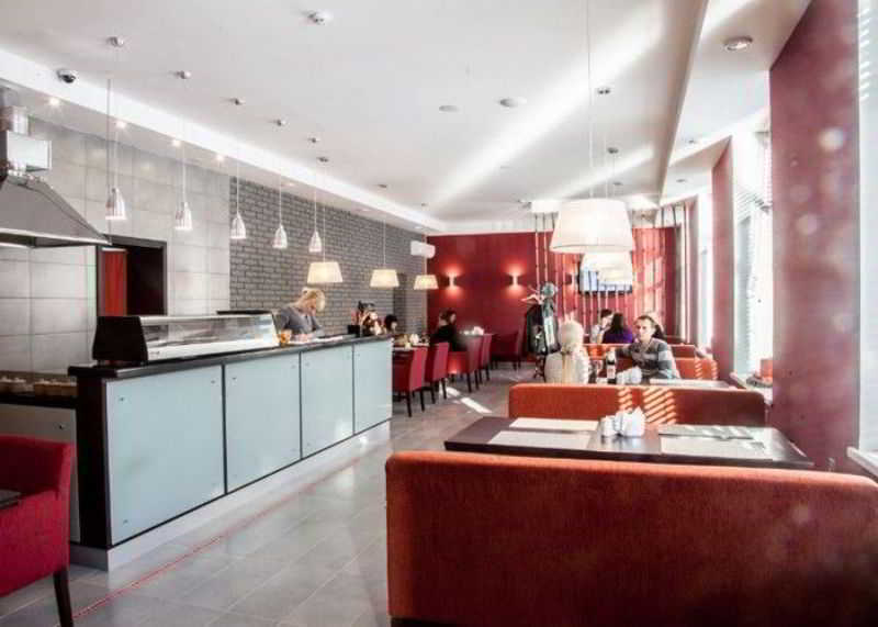 Reikartz Sumy Hotel Bagian luar foto