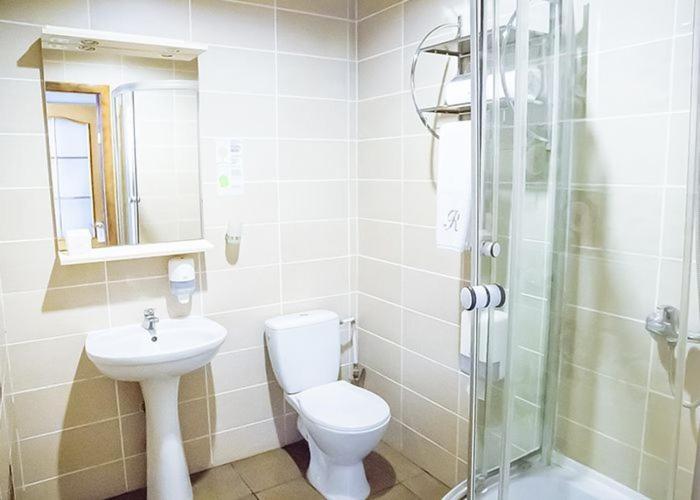 Reikartz Sumy Hotel Bagian luar foto