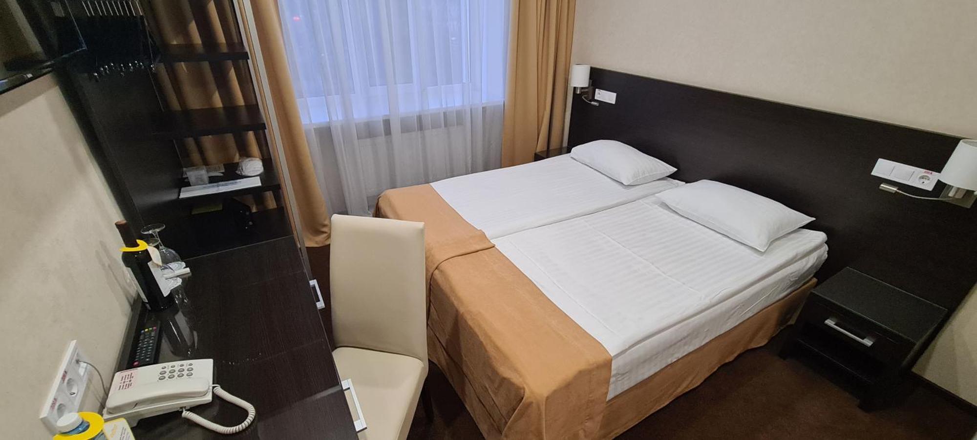 Reikartz Sumy Hotel Bagian luar foto