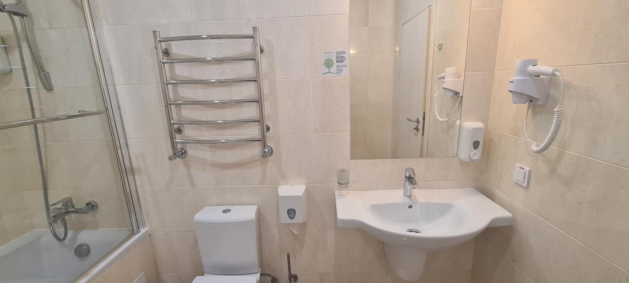 Reikartz Sumy Hotel Bagian luar foto