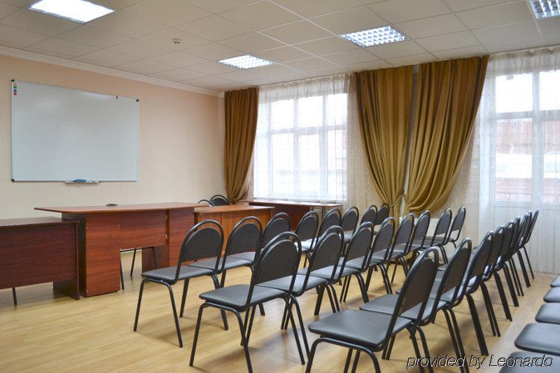 Reikartz Sumy Hotel Bagian luar foto