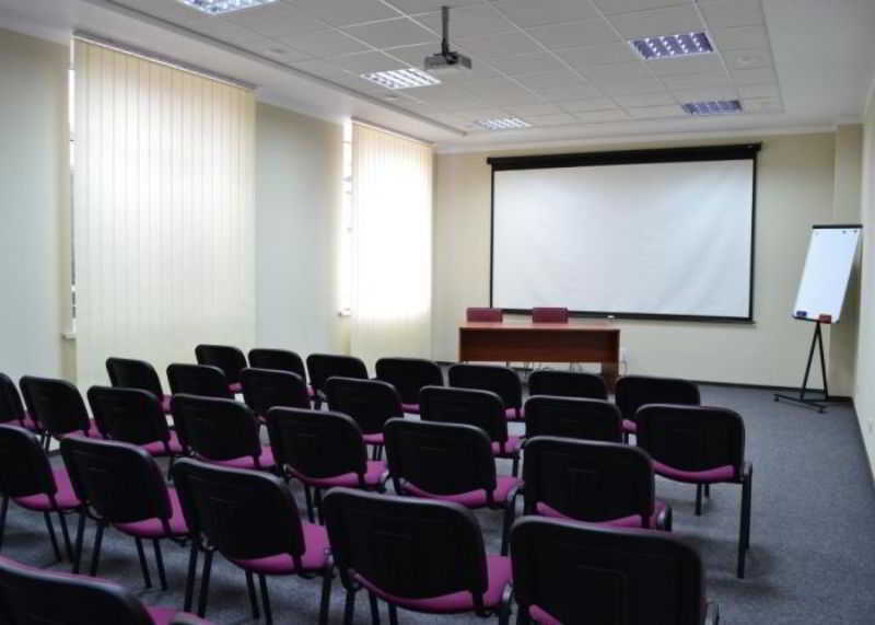 Reikartz Sumy Hotel Bagian luar foto