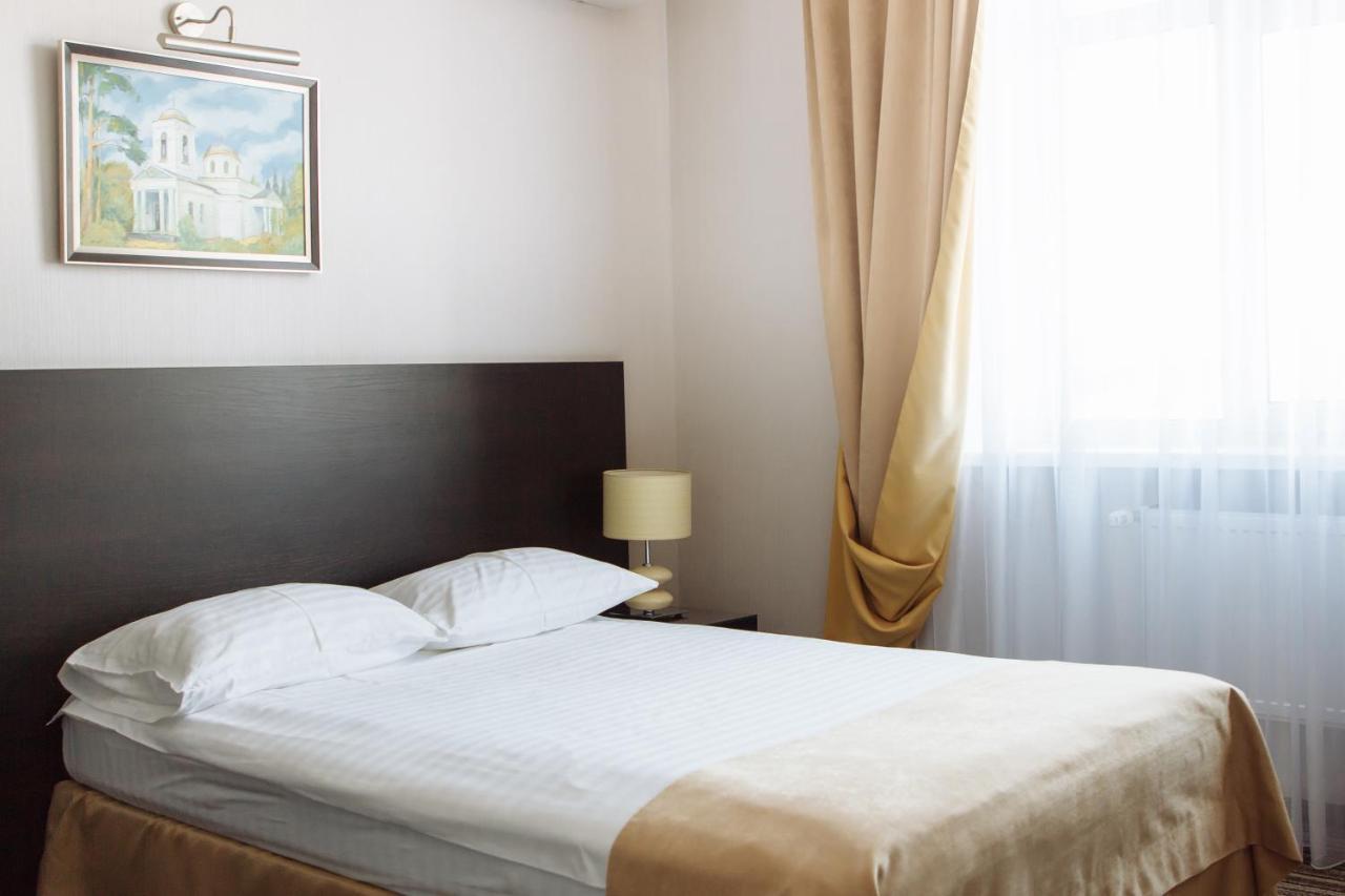 Reikartz Sumy Hotel Bagian luar foto