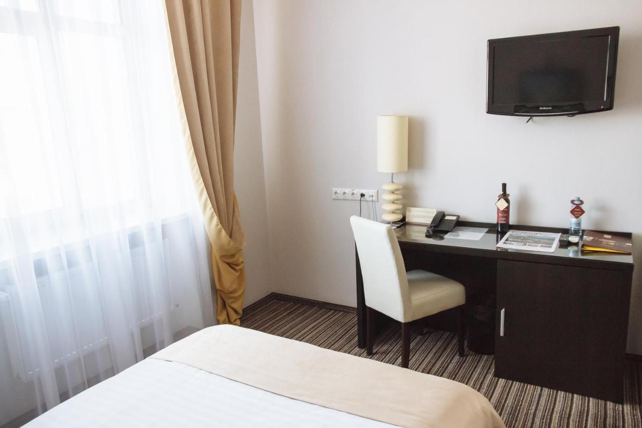 Reikartz Sumy Hotel Bagian luar foto